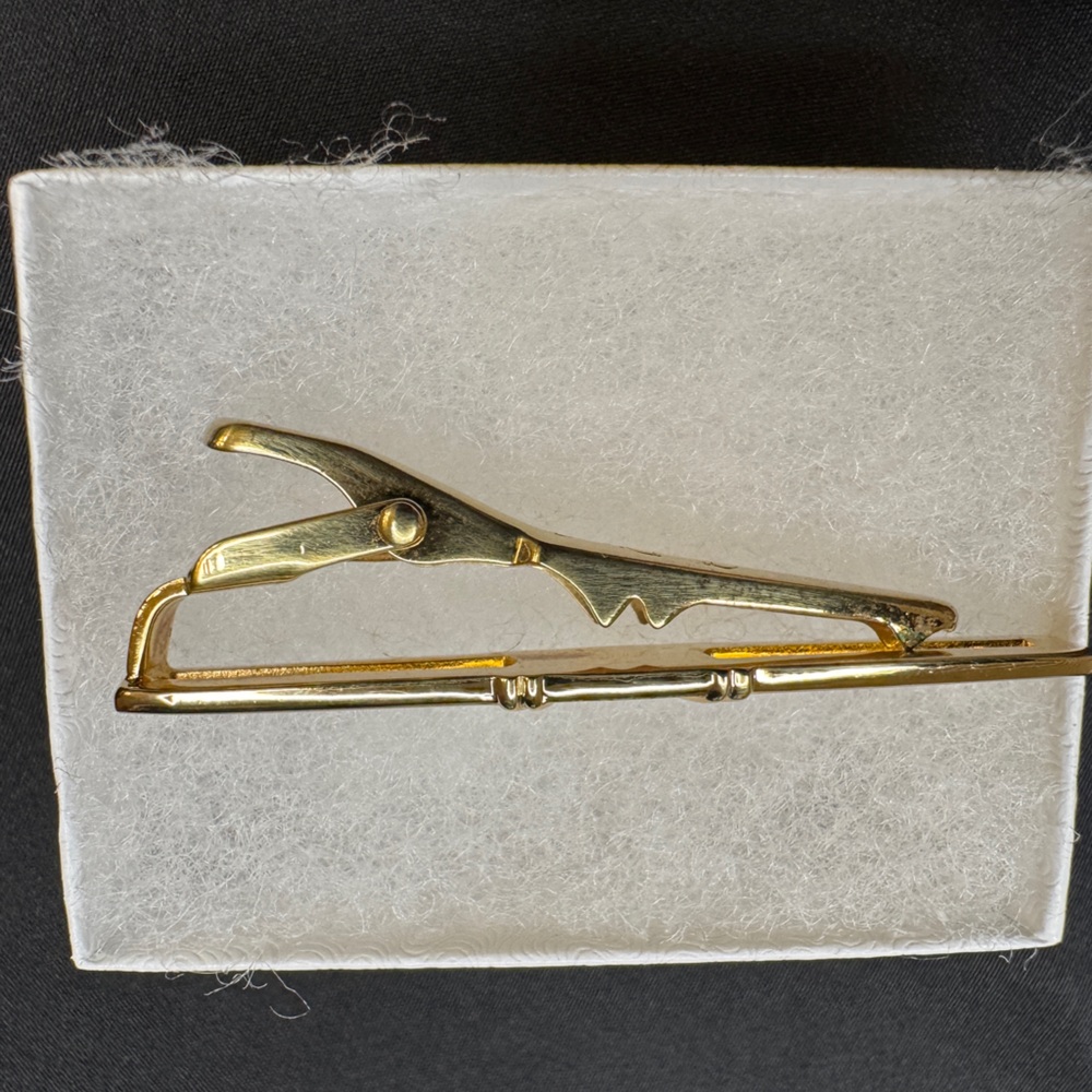 Christian Dior Men's GOLD “CD” Logo Tie Clip Bar for Neck Tie - Picture 4 of 13